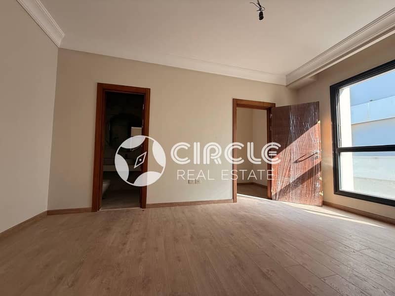 5 WhatsApp Image 2026-01-27 at 18.44. 04. jpeg