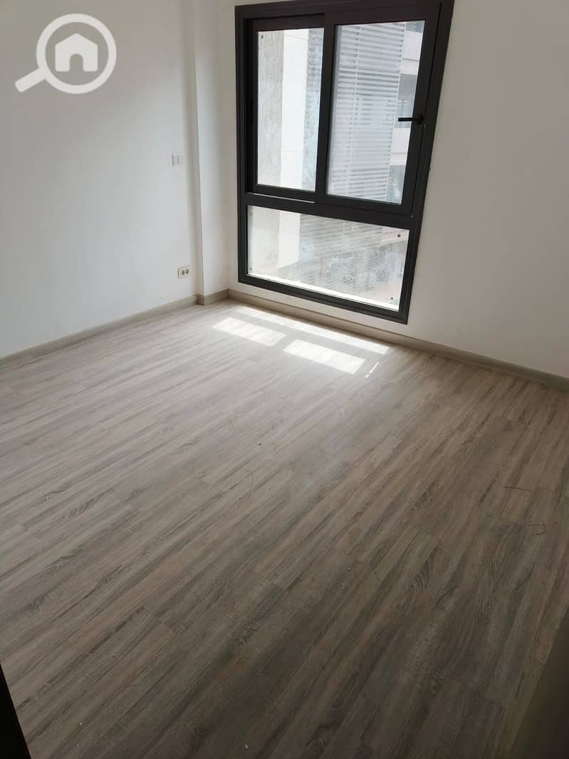 2 WhatsApp Image 2025-10-12 at 3.26. 27 AM (1). jpeg