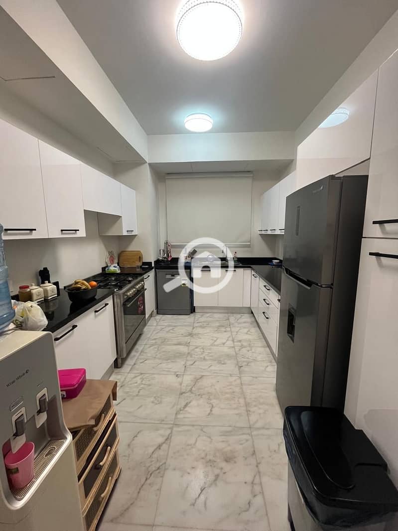 3 6d593cf7-c190-4aa1-b4ec-f23ccd308e18. jpeg