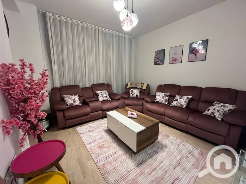 17 4f4b5bd0-3d6c-4328-9c35-45f45636ca4d. jpeg