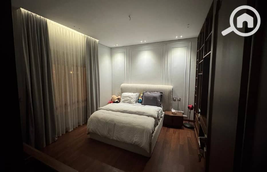 11 37d61dfa-79d3-4cbf-af0d-ffe62c6e2a3d. jpg