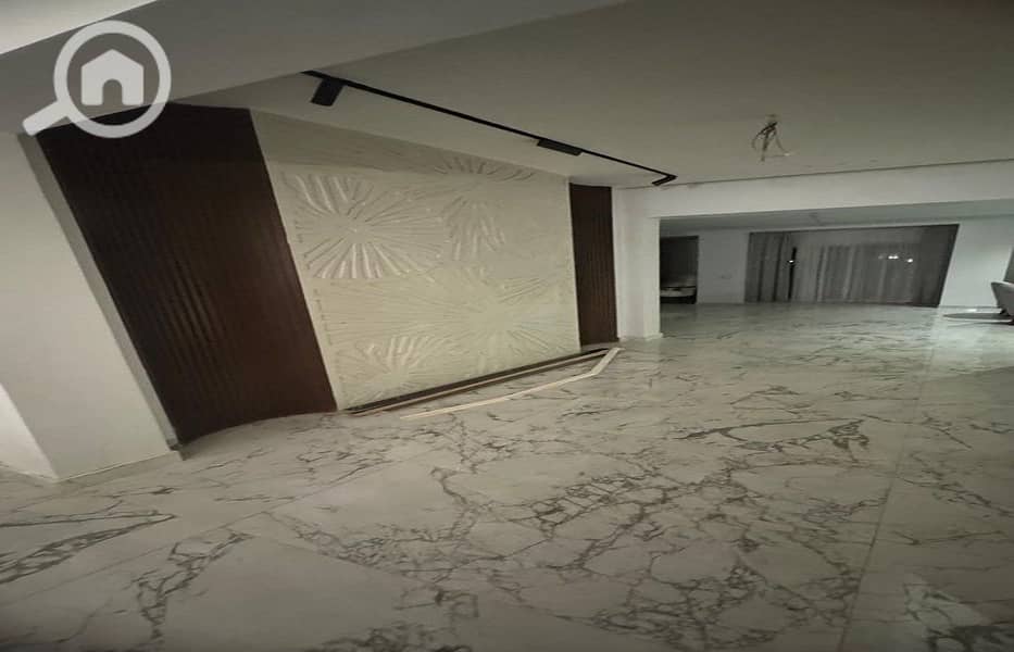 14 5863d217-b432-40fb-87a0-39721f11504e. jpg