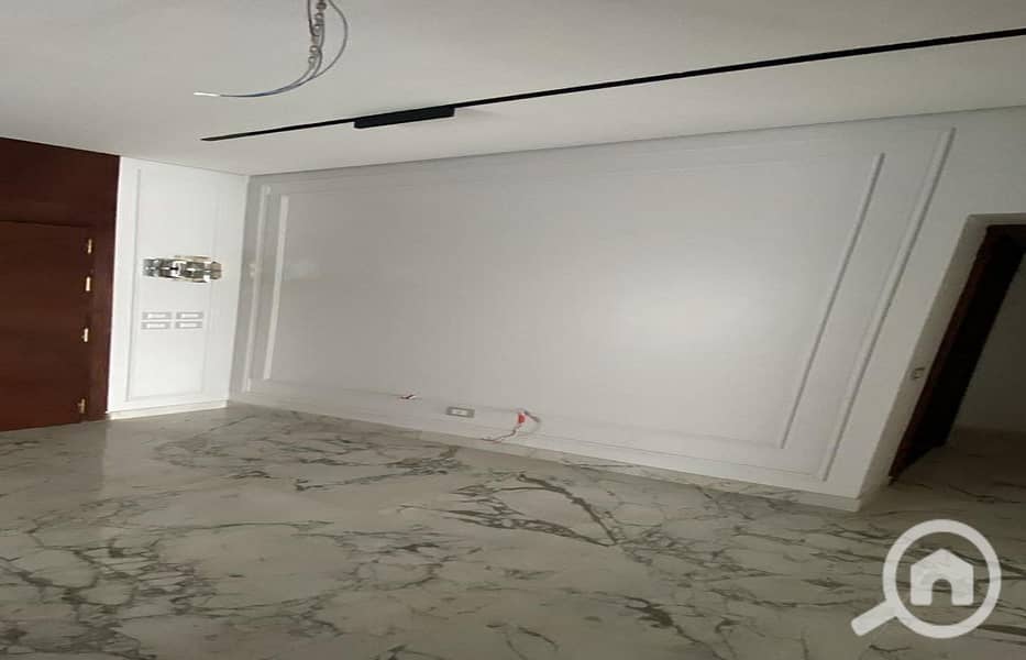 20 6412b3c6-1458-4949-93ce-583510657112. jpg