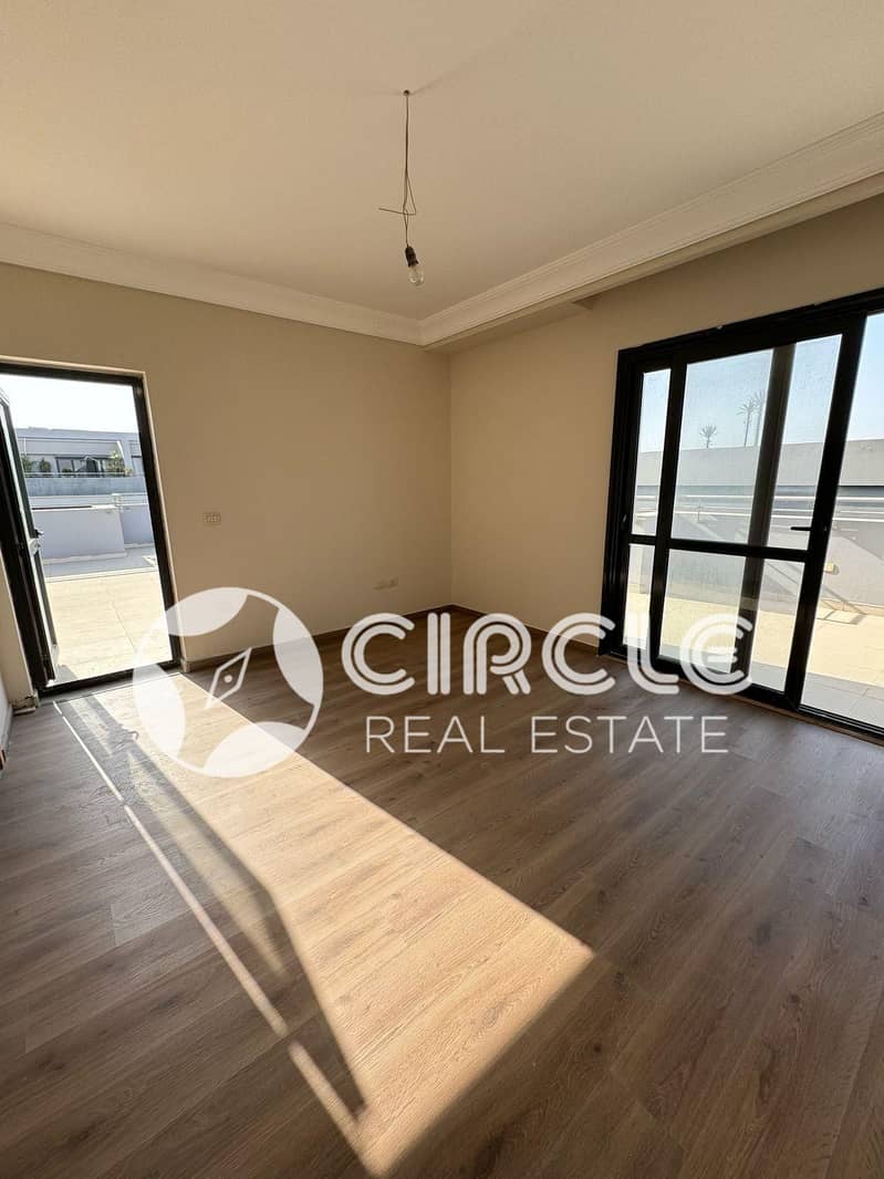 4 WhatsApp Image 2026-01-27 at 18.58. 02. jpeg