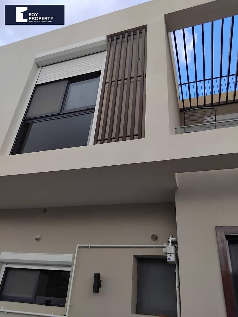 4 _files_WhatsApp Image 2026-01-05 at 8.30. 06 PM (2). jpeg