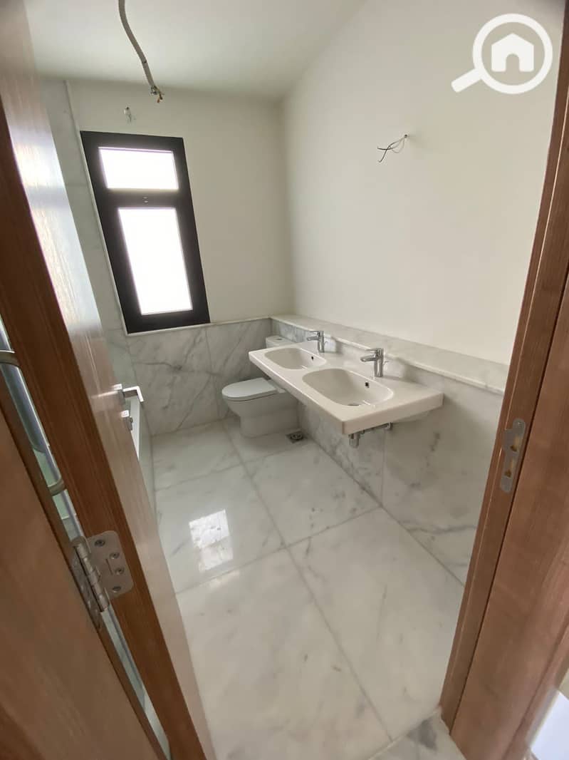 3 30bd8616-71f1-48fe-a097-ac05e9903927. jpeg