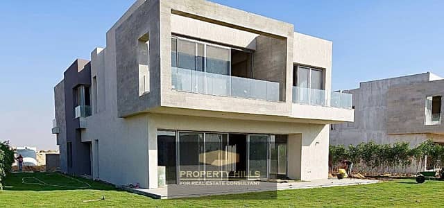 4 Bedroom Townhouse for Sale in 6th of October, Giza - 7484c26d-c54f-4ca9-9860-2fda2c48c3e5. jpeg