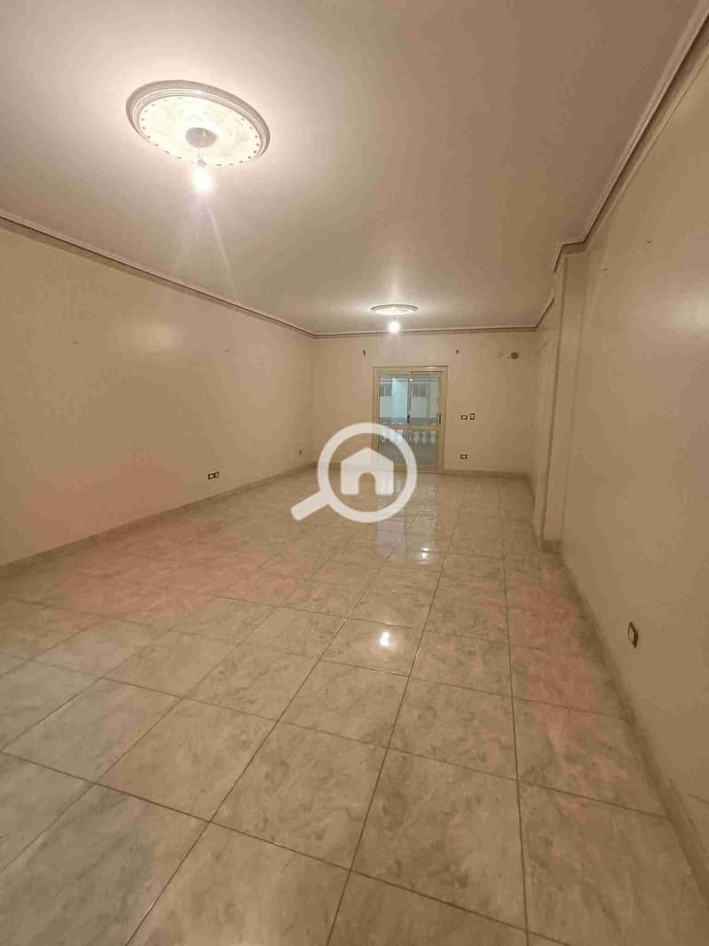 1000117121. jpg 1000117121. jpg