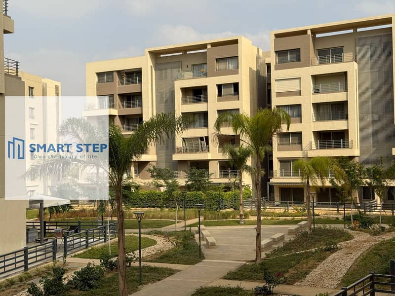 4 5f1f623d-7ed8-4edf-a02e-12c6433c3b00. jpg