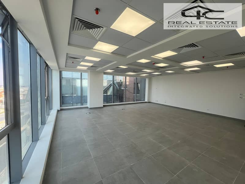 12 WhatsApp Image 2026-01-20 at 1.25. 30 PM (2). jpeg