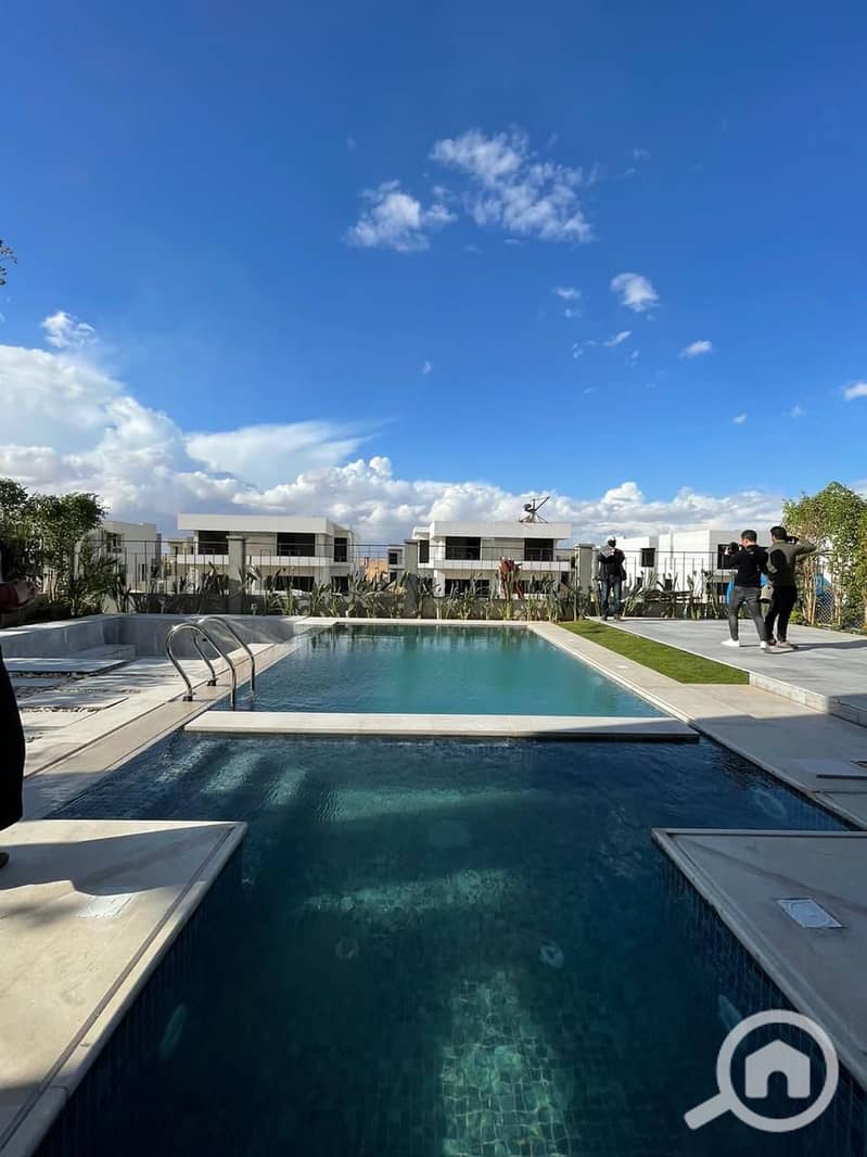 14 75b471ae-b7f6-4652-8e64-d63378008e0f. jpeg