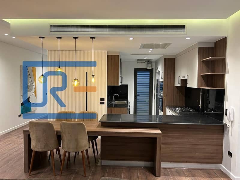 3 46a61eaa-12d0-4acb-9c8a-5c133056ecea. jpeg