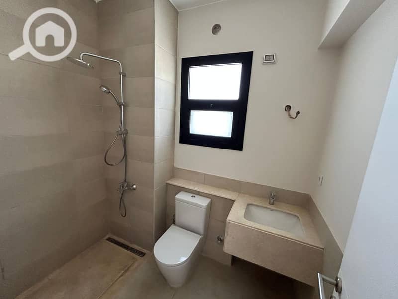 11 WhatsApp Image 2026-01-16 at 17.22. 13 (1). jpeg