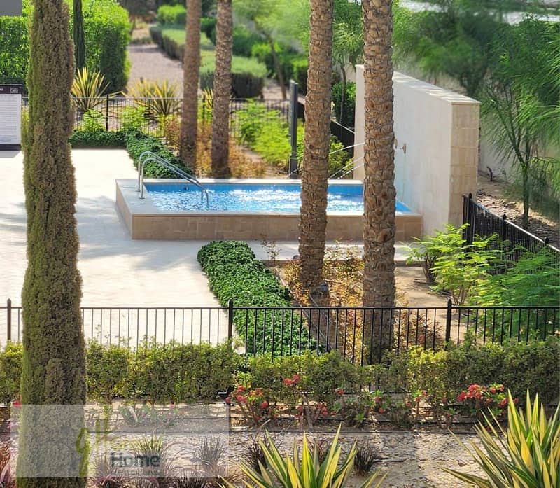 9 2b0dcb44-96d6-41bb-8b49-aeaf3e04a4da. jpg