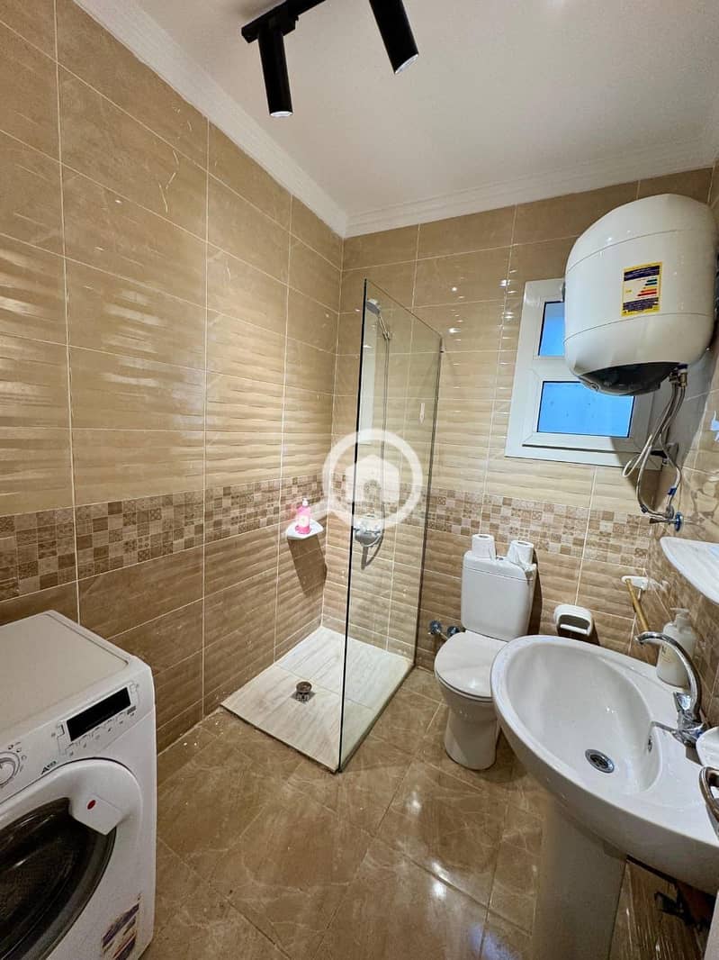 8 1547e1e6-a765-4d82-ab9d-d98d549bae7c. jpeg