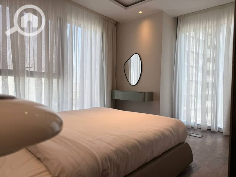 4 8b71f542-d26c-4442-8a5f-a5af5cce27dc. jpg