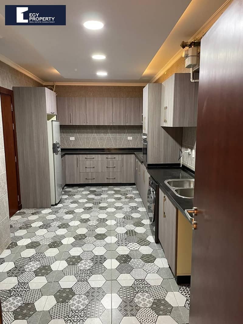 6 _files_140e4343-e602-43a0-b18c-63a4a9de3e8e. jpg