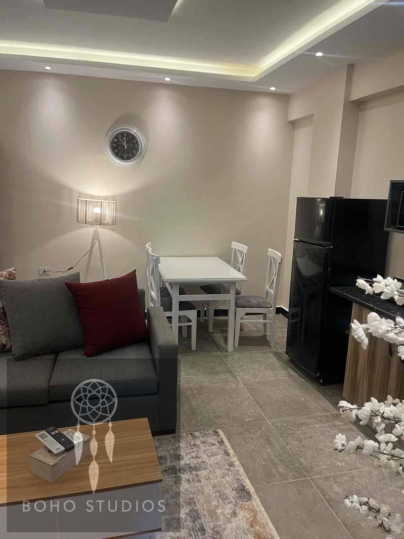 2 cb4c085d-36a0-4ee6-bb28-f3ab5229090b. jpg