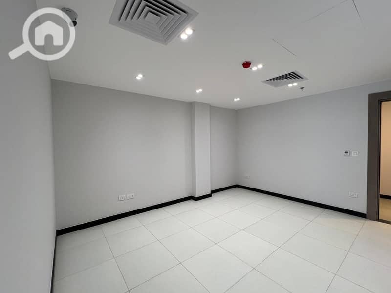 3 cdabbf34-689b-4290-9022-9c9426d7c175. jpg