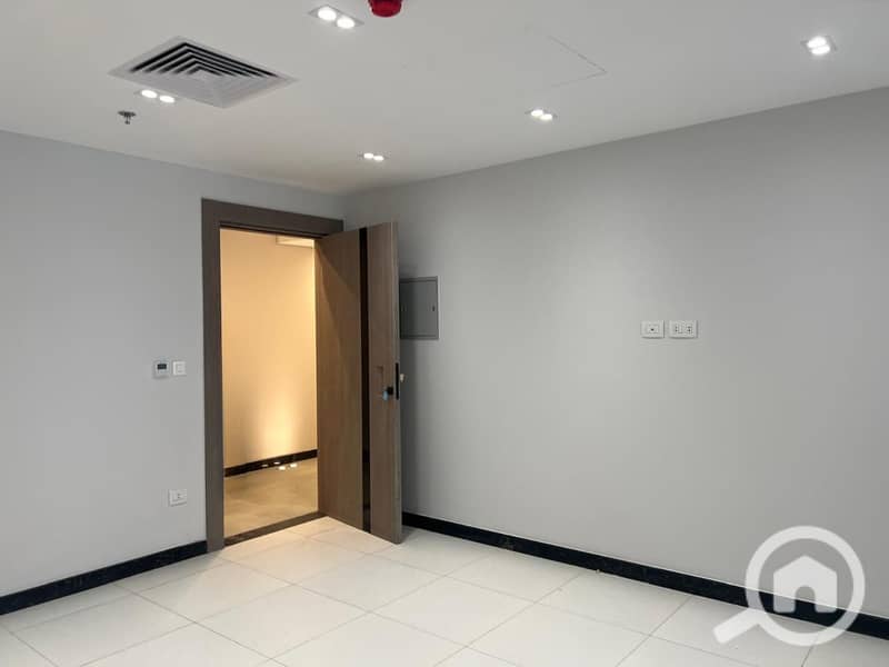 5 c024fac5-c171-4dcd-9591-5067aac036f7. jpg