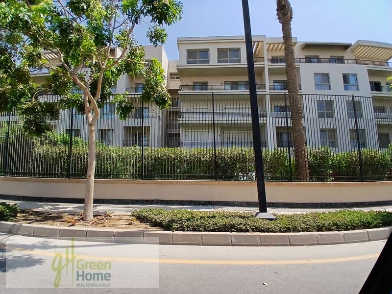 6 e4dd1a74-4869-49b0-917d-ca9ffc746412. jpg