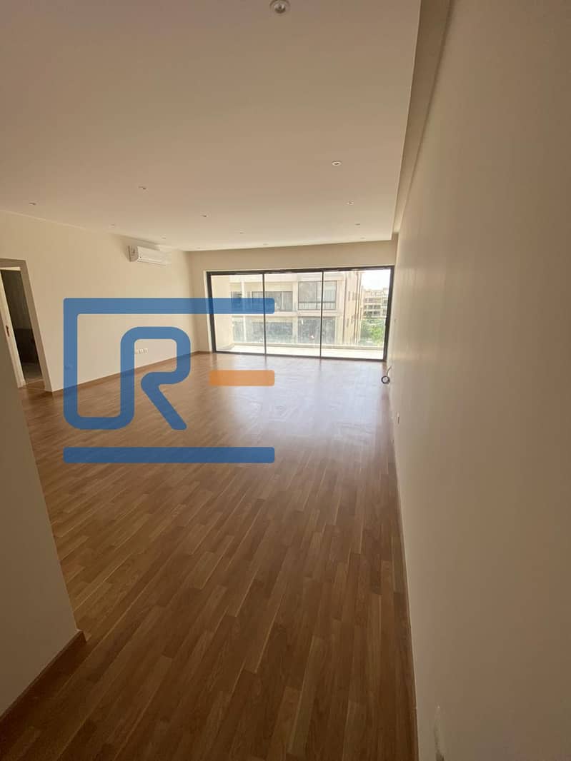 2 2edcda68-b46a-4c45-b869-7a31df47a34c. jpeg