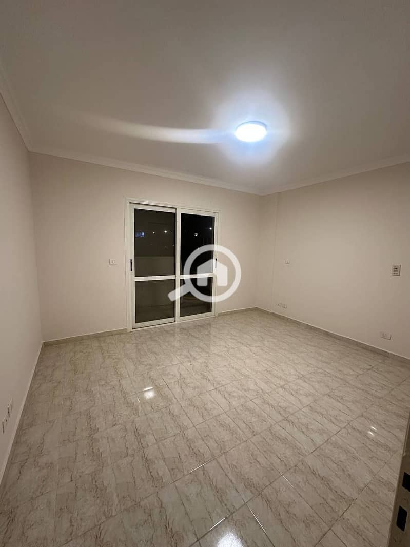 5 01e12284-166e-4785-8750-f94de9e10601. jpeg