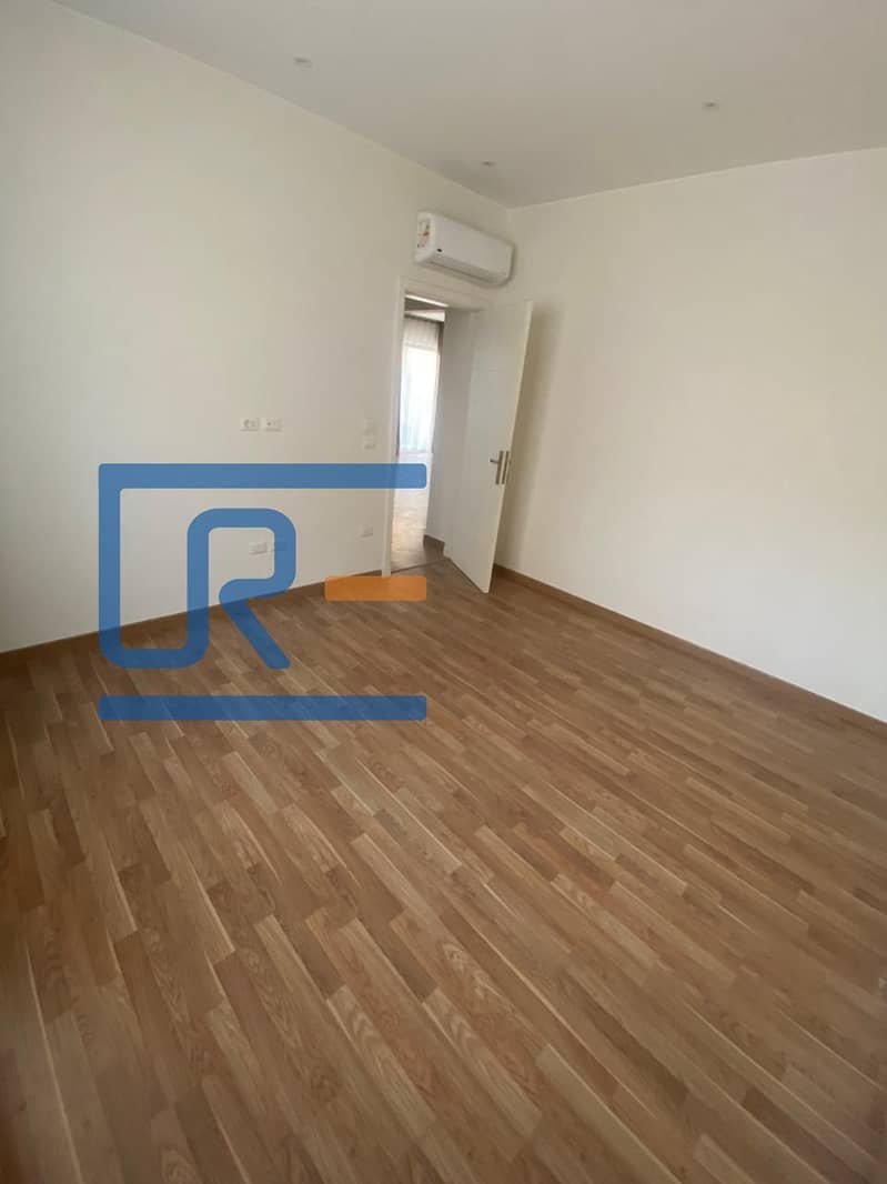 5 145c6e3d-6dc7-46b0-9775-28e8be05b25b. jpeg