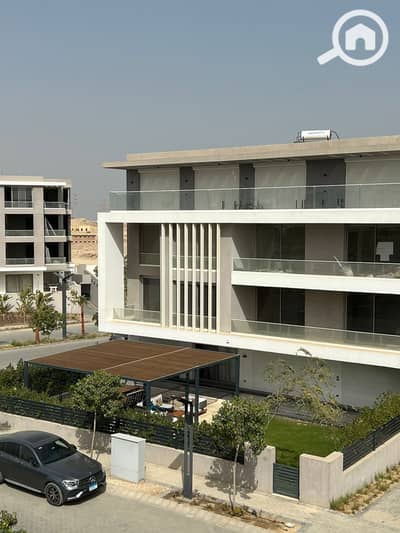 شقة 4 غرف نوم للبيع في 6 أكتوبر، الجيزة - 86aca6f0-8c76-4d4b-9f6c-35b4e5aff4b1. jpeg