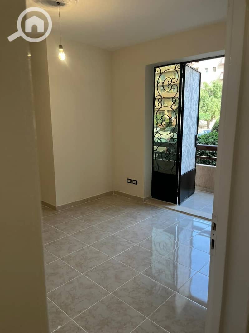 4 45a64108-7c0e-4287-865d-4f893a1bfb81. jpeg