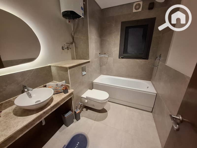 6 96d50db8-3c0d-4eb8-88fb-7a2bcb6b2afb. jpg