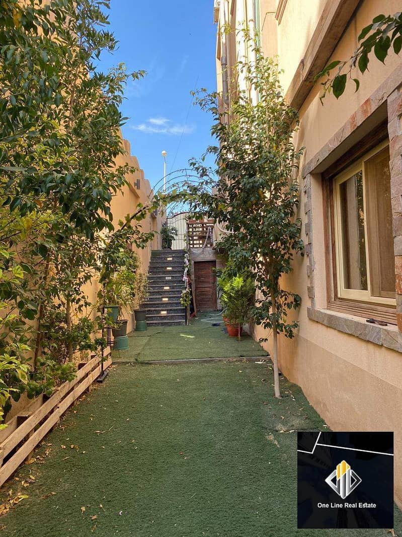 9 258381b9-6bf2-4c31-a88a-d4212aba6501. jpeg