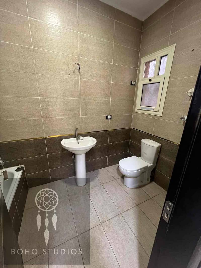 7 95bb3cee-b0fc-4d4a-b193-c176ffac8d03. jpg