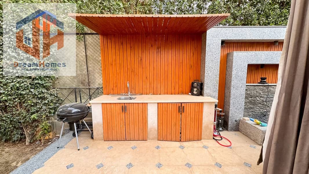 6 615871001_122189260730461689_1544150671773568417_n. jpg