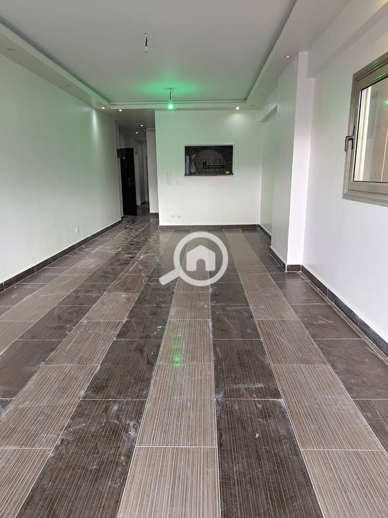 5 WhatsApp Image 2025-12-29 at 16.28. 08. jpeg