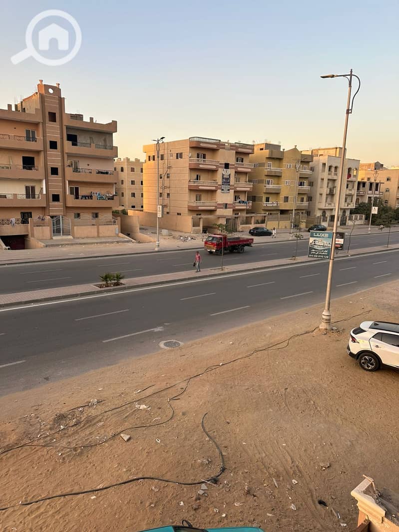 2 3b292ce9-ea0a-42e2-9a28-15a53a82a3e9. jpg