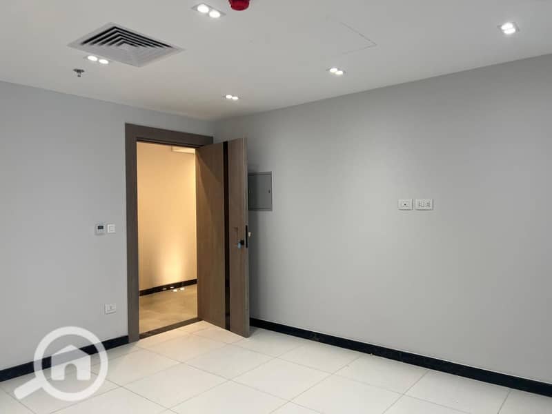 7 WhatsApp Image 2026-01-28 at 1.45. 26 PM. jpeg