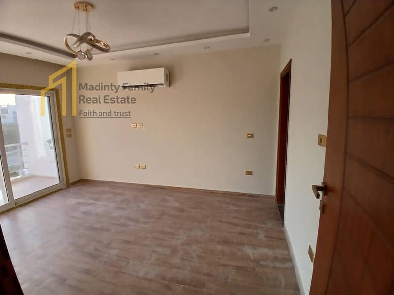 6 899a98ac-6445-4611-a565-b06eeb314a92. jpg