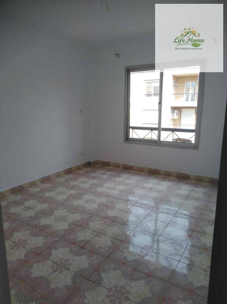 8 2acad468-d5ec-4f6a-8680-497818071abe. jpg