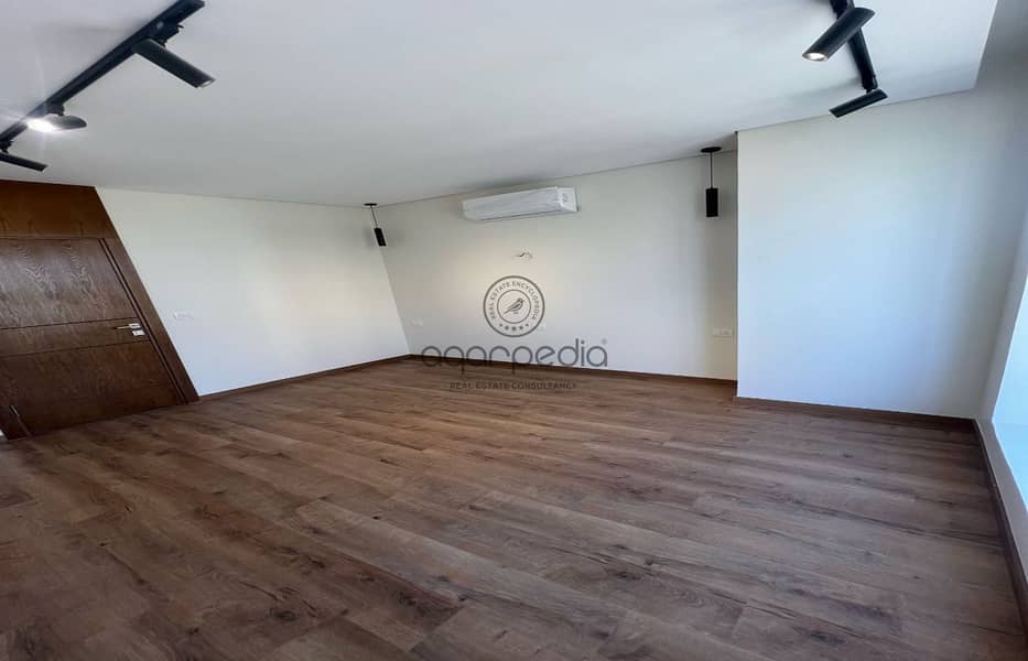 10 WhatsApp Image 2024-06-10 at 3.37. 18 PM (1). jpg