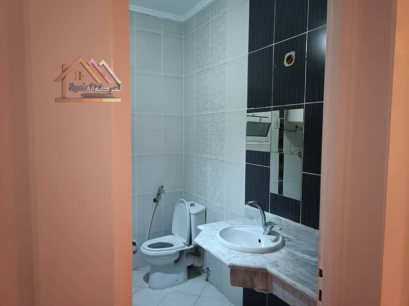 10 WhatsApp Image 2026-01-28 at 14.02. 38 (2). jpeg