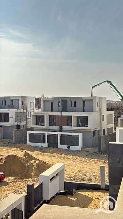 تاون هاوس 4 غرف نوم للبيع في القاهرة الجديدة، القاهرة - WhatsApp Image 2026-01-28 at 1.42. 43 PM (2). jpeg