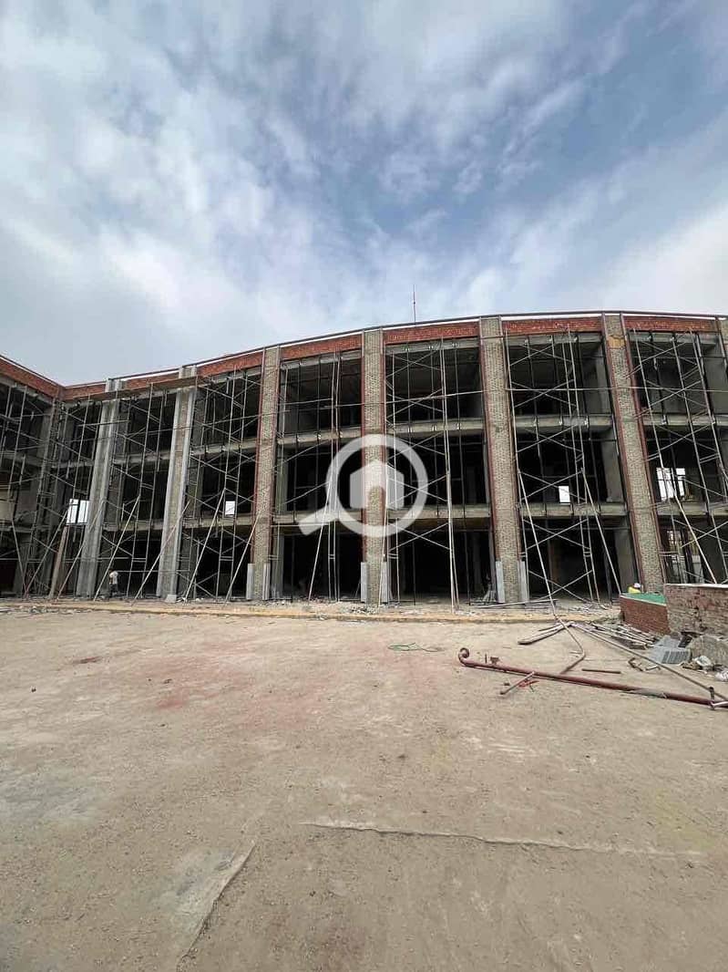 8 729ff165-e247-400a-914a-324b8fe182ef. jpg