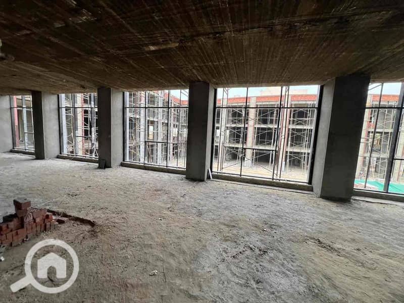 9 915d4d33-20f4-4e9e-bf14-edcf5b9359a8. jpg