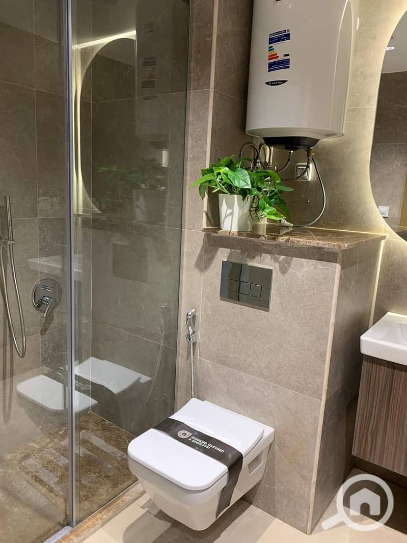 10 WhatsApp Image 2025-04-23 at 14.32. 04_7d07a0bd. jpg