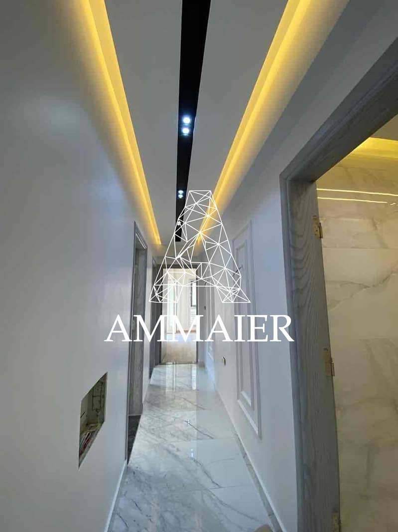 7 0696ef95-713f-4d26-b508-1e63f5f8c366. jpg