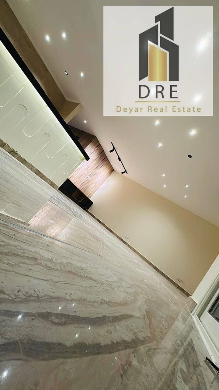 3 3fe5f680-3d02-49ed-9e37-fffc9fd06ef3. jpg