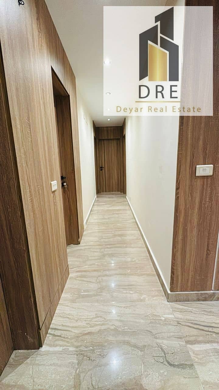 8 ad230ea4-43fa-4858-85ce-9f61d15a3bd7. jpg