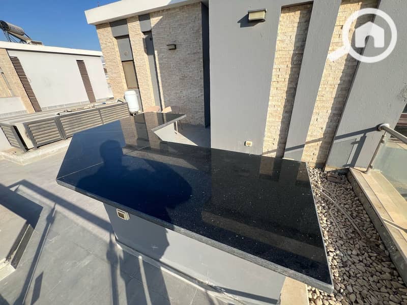 2 161f534e-5661-4300-81c2-006238c66f00. jpeg