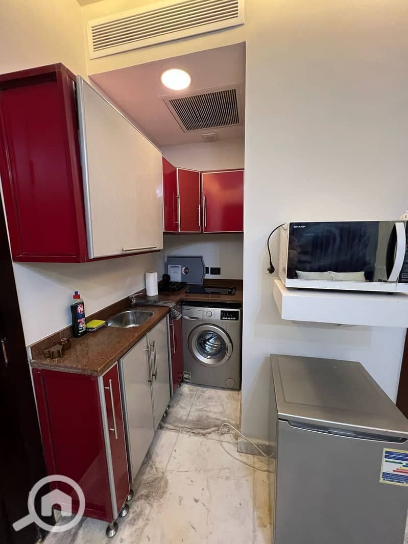 5 cfe74cc1-76af-4d46-a20e-b9d5b5ee85bc. jpeg